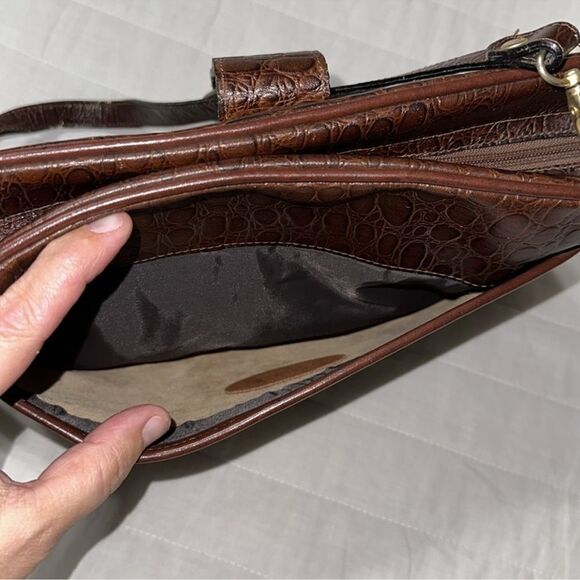 Matt Bags Croc Print Pebbled Chestnut Brown Genuine Leather Crossbody Bag - Picture 10 of 15